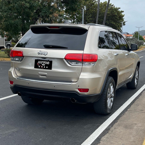 Imagen 3 de 11 de Jeep Grand Cherokee Limited 4g 4x4