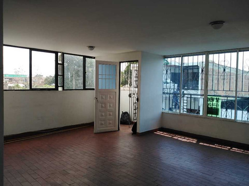 Imagen 18 de 30 de Se Vende Casa En Alfonso Lopez Etapa 2 (j.s)