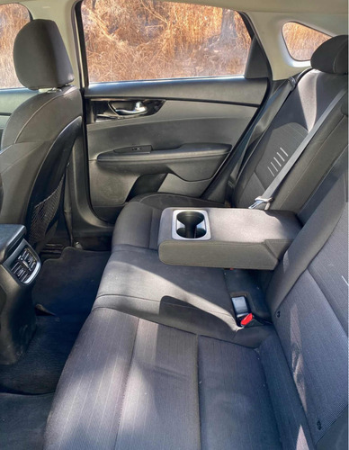Kia Forte 2.0 Hb Ex At