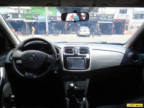 Renault Logan 1.6