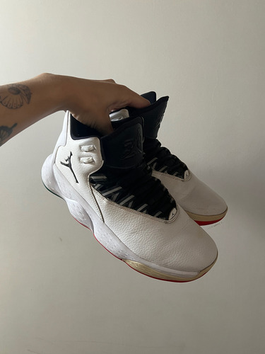 Zapatillas Basket Jordan High Hombre Talle 41/42 Blancas (Usado)