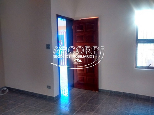 Imagem 2 de 15 de Ótima Casa No Bairro Santa Rosa.(código Ca00799) - Ca00799 - 70446747
