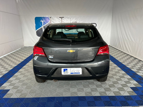 Chevrolet Onix 1.4 MPFI LT 8V FLEX 4P AUTOMÁTICO