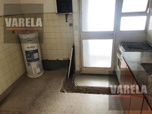 Retasado!! Hipólito Yrigoyen 3700 P. 9° Almagro 2 Amb. C/2 Balcones Al Cfte. Bajas Expensas Luminoso!!