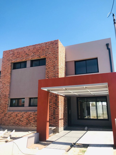 Imagen 2 de 11 de Duplex En Venta 3 Dor Tejas Del Sur 2