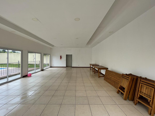 Alquiler Departamento 2 Ambientes Con Cochera - Solares De Moreno Iii - Moreno Sur