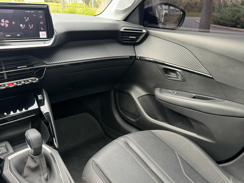 Peugeot 208 1.6 Feline Tiptronic