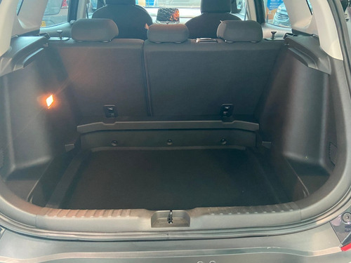 Imagen 14 de 15 de Chevrolet Tracker Turbo Mecanica 2023 0 Km Entrega Inmediata