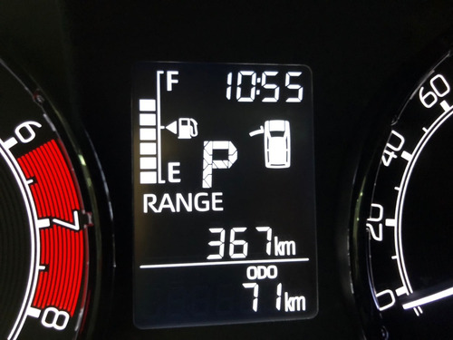 Imagen 4 de 12 de Toyota Yaris E