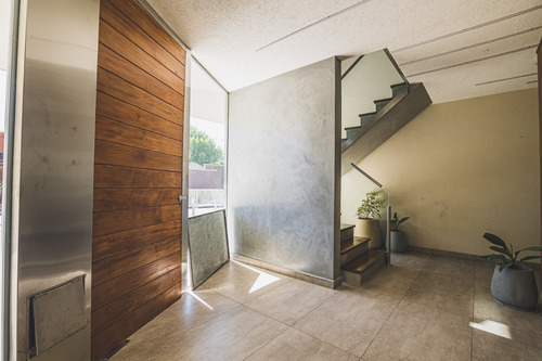 Venta Departamento 3 Amb. De Categoría, En Edificio, A Estrenar. Tandil