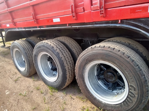Carreta Carga Seca Randon Assoalho Madeira (cb13)