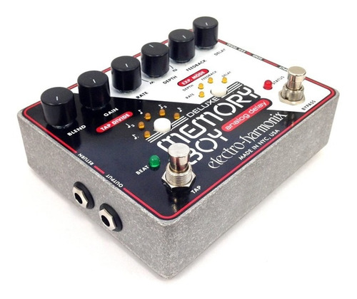 Pedal de efeito Electro-Harmonix Deluxe Memory Boy branco/preto