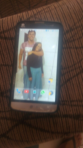 Imagem 2 de 5 de Célular LG Lprime