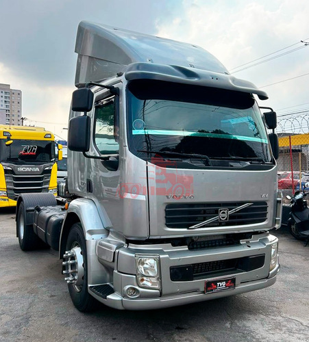 Volvo Vm 310 4x2 2011 - Tvg Caminhões