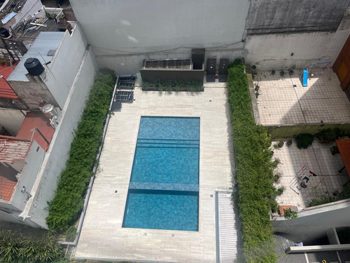 Departamento 3 Ambientes En Torre De Categoría - Caballito