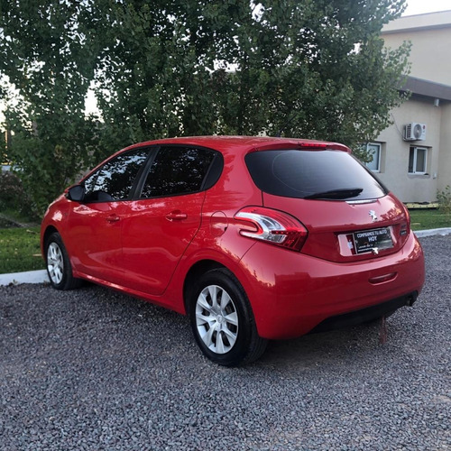 Peugeot 208 1.5 Active 2014