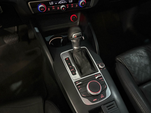 Audi A3 A3 SED.1.8/1.8 AMBIT.16V TB FSI S-TRONIC