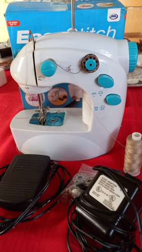 Atencion Vendo Maquina De Coser Portatil Easy Stitch Usada