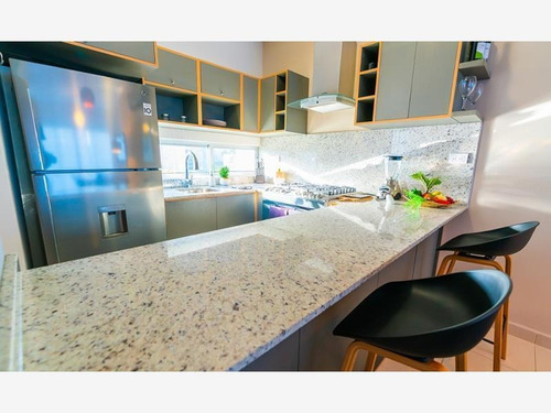 Imagen 6 de 17 de Casa En Venta En Portoalto 82 Mts Const A 14 Minutos De La P