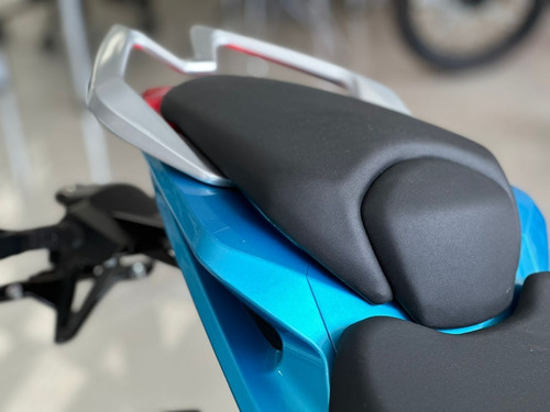 Dominar 400 Bajaj