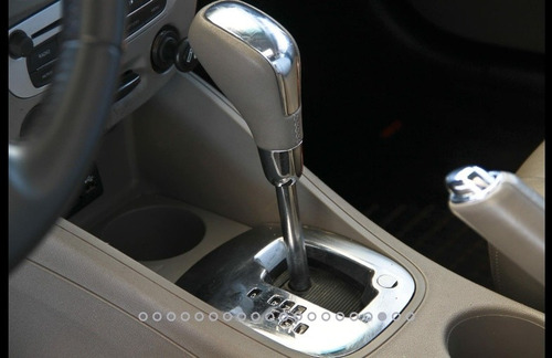 Imagem 7 de 15 de Renault Fluence 2014 2.0 Privilège X-tronic Hi-flex 4p