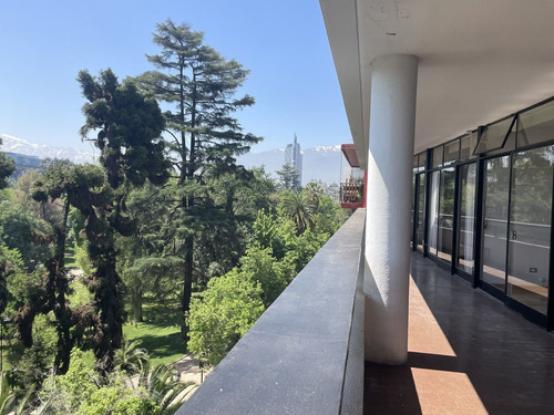 Gran Departamento Con Vista Al Parque Forestal