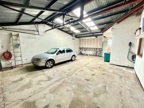 Venta De Casa Con Amplia Terraza En Los Angeles De San Rafael De Heredia