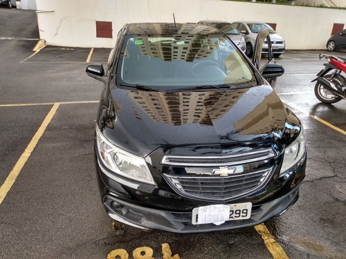 Chevrolet Onix 2013 1.0 Lt 5p