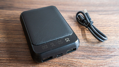 Imagem 4 de 7 de Powerbank Ultra Compacto 10000 Mah