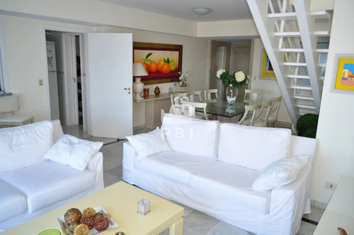 Apartamento En Brava, - Long Beach - Ref : Pbi14723