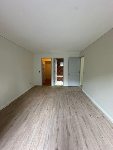 Amplia Casa En Condominio, Alta Seguridad