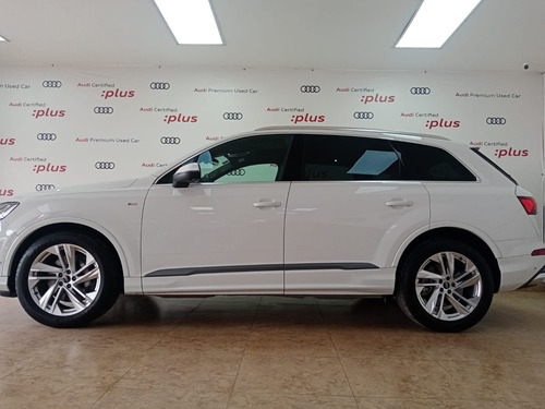 Audi Q7 3.0 55 TFSI S line quattro At