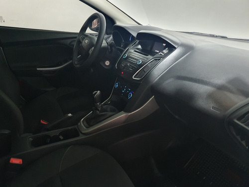 Imagen 8 de 25 de Ford Focus 1.6 S 2018, Concesionario Oficial Sf