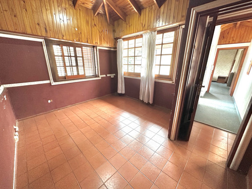 Casa Con Local En Venta De 5 Ambientes En Quilmes Oeste