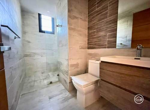 Moderno Apartamento Con Terraza En Bella Vista Sur