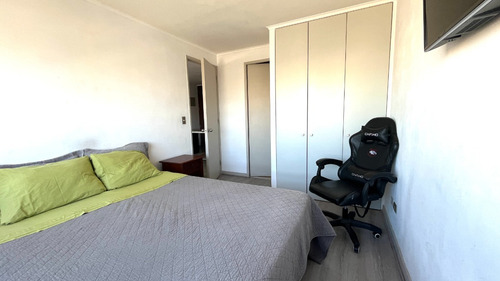 Arriendo Dpto. 1d1b Con Vista Despejada En San Miguel