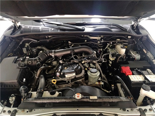 Imagem 13 de 14 de Toyota Hilux Sw4 2.7 Srv 7 Lugares 4x2 16v Flex 4p Automátic