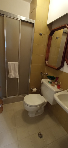 Apartamento En Venta En La Alameda , Calle Cerrada Pjc-c9