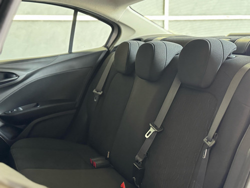 Fiat Cronos 1.0 Drive Flex 4p