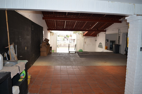 Vende O Renta De Bodega Con Departamento Y Oficina15,000.00