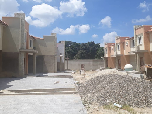 04143446867 Vende Casa Zona Norte De Maracay