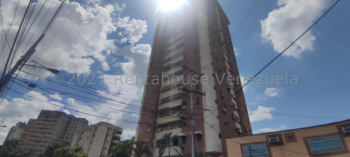 Imagen 1 de 15 de Apartamento En Venta El Bosque Maracay 22-6058 Wjo