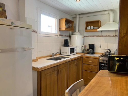 Imagen 9 de 16 de Alquiler Temporario: Amplio Departamento 3 Ambientes- 2 Cuartos Y 1 Baño.$25.000 Pornoche