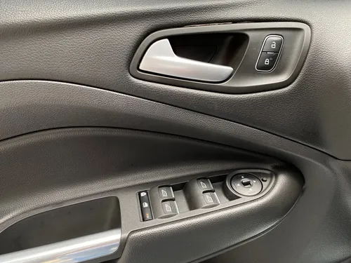 Ford Escape St Line