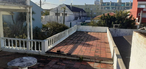 Imagem 7 de 12 de Ref.: T-032 - Lote No Bal. Praia Grande Na Quadra Do Mar