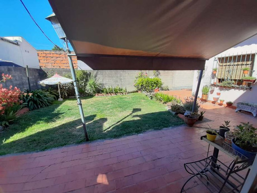 Imagen 12 de 13 de Chalet En Venta Cond En Ituzaingo Norte