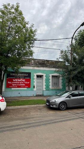 Venta Casa A Reciclar Sobre Avenida Humberto - Lujan Bs As