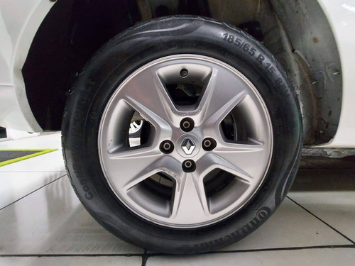 Renault Logan 1.6 Expression 8v Flex 4p Manual