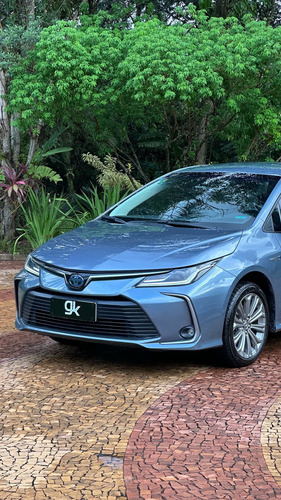Toyota Corolla 1.8 Altis Hybrid Flex Aut. 4p Hibrido Flex