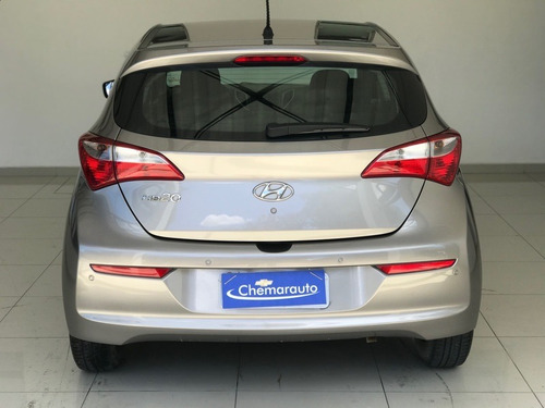 Imagem 6 de 9 de Hyundai Hb20 1.0 Comfort 12v
